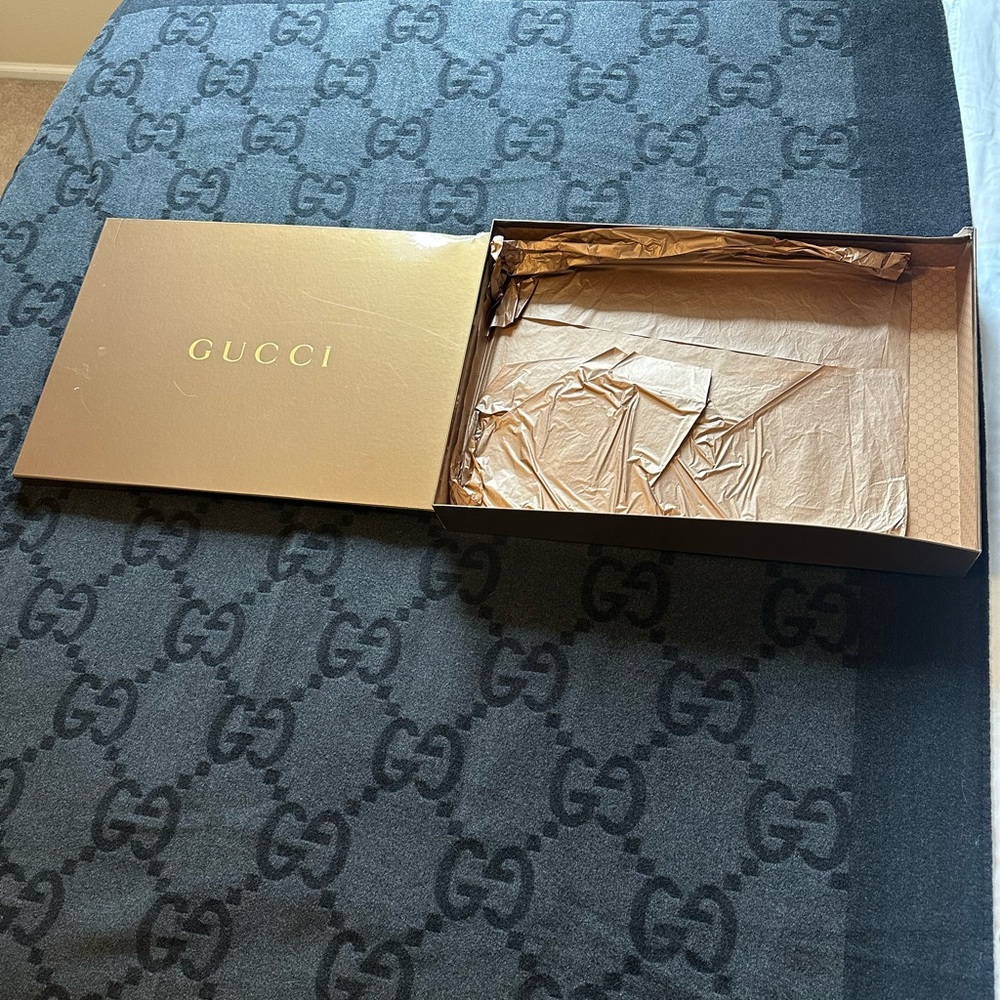 Gucci Black and Gray Throw Blanket